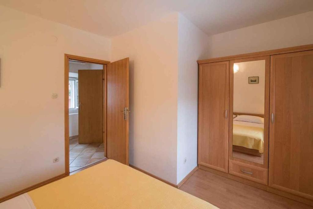 Greta Apartment Vrbnik  Exterior photo